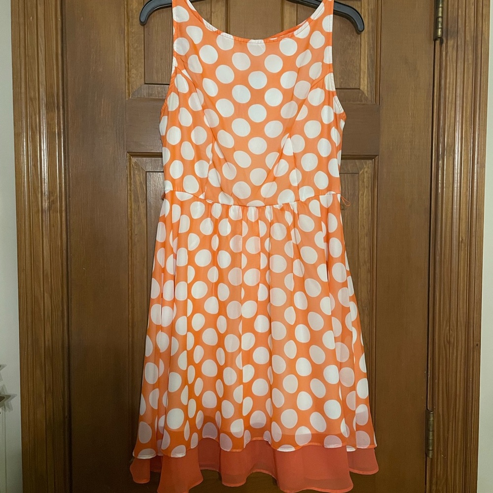 Acclaimed Women’s Orange Polka Dot‎ Sleeveless Dress w/Keyhole Back, Size 8